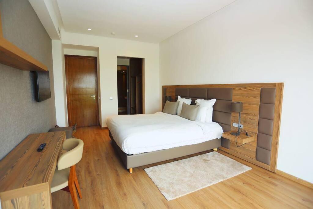 Luxury Apartment At Corniche , Seaview Close Beach Casablanca Exterior foto